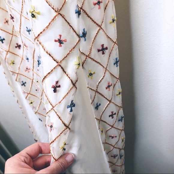 TULAROSA LINDA EMBROIDERED SLIP MIDI DRESS - Picture 4 of 7